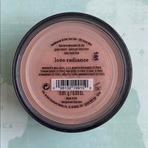 BareMinerals All Over Race Color Love Radiance